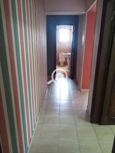 شقة 3 غرف نوم للايجار في الزقازيق، الشرقية - 13281669-0128-4ed0-9d29-25d521f053e5. jpg