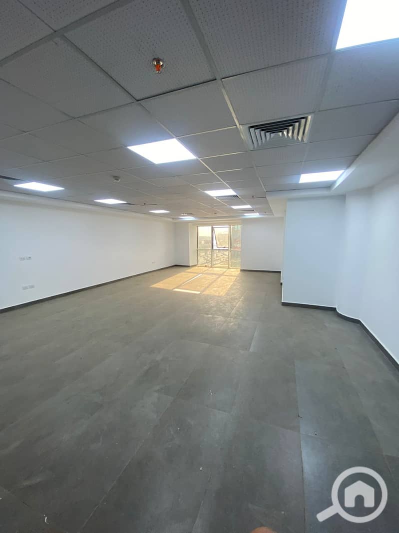 Prime Administrative Office for Rent – Strategic Location on South 90th Street, New Cairo An excellent opportunity for companies seeking - Ansicht 4