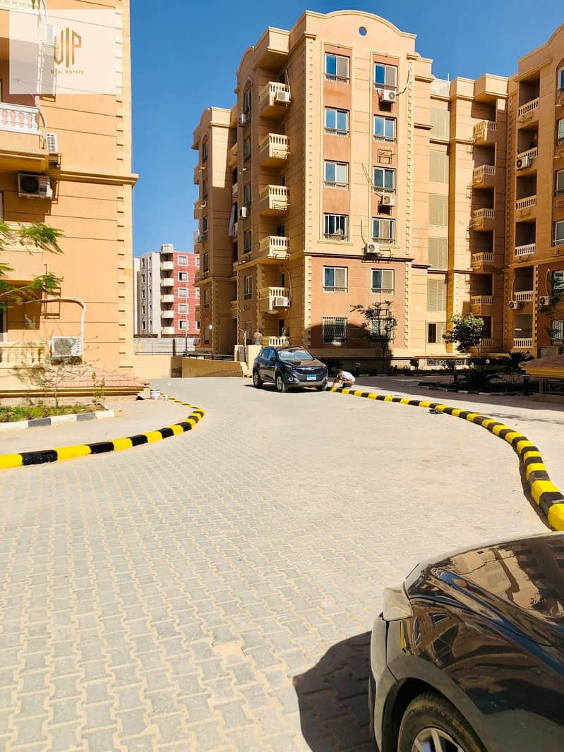 For sale an apartment in Light City compound near 90 South and the American University, fully finished. – další