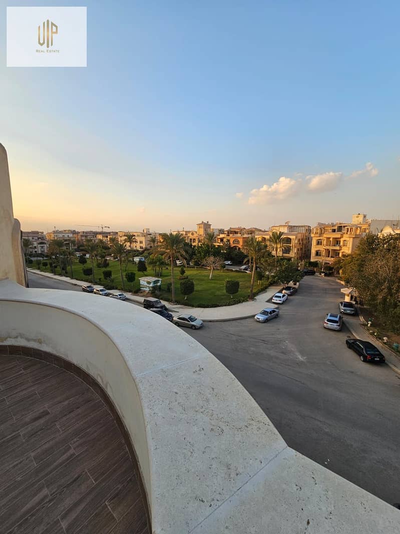A complete villa on a spacious area in the finest areas of Al-Shuwayfat in the Fifth Settlement, near Gamal Abdel Nasser. - Ansicht 2