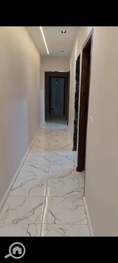 شقة 3 غرف نوم للبيع في 6 أكتوبر، الجيزة - 2a666fc1-f4b8-4c36-8ed7-c7da51b5bb0d. jpg