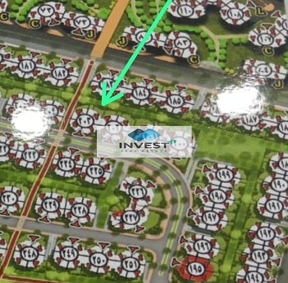 A great deal on a 171 sq m apartment for sale in Capital Gardens, with an open view, at a low price and immediate occupancy. - Mehr