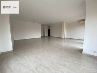 شقة 3 غرف نوم للايجار في الشيخ زايد، الجيزة - WhatsApp Image 2026-04-05 at 1.55. 05 PM (1). jpeg