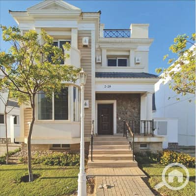 3 Bedroom Villa for Sale in 6th of October, Giza - WhatsApp Image 2024-10-08 at 12.59. 56_826bbc20 - Copy. jpg 3 Bedroom Villa for Sale in 6th of October, Giza - WhatsApp Image 2024-10-08 at 12.59. 56_826bbc20 - Copy. jpg