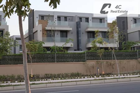 توين هاوس 4 غرف نوم للبيع في العاصمة الإدارية الجديدة، القاهرة - IMG-20251026-WA0067. jpg