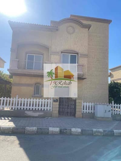 فیلا 4 غرف نوم للايجار في القاهرة الجديدة، القاهرة - f0ba978f-4d70-4188-945e-2498b2f9b166. jpg