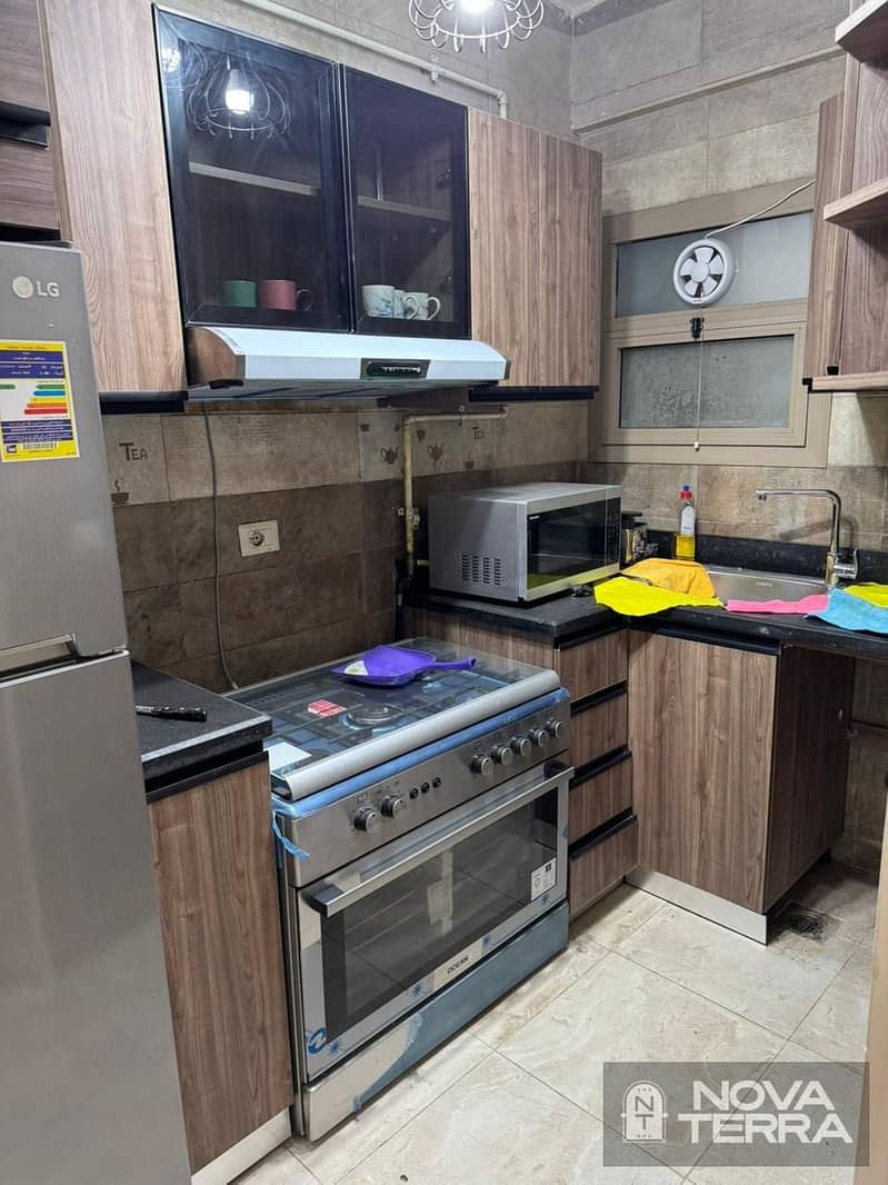 Apartment for sale in West Somed, Block 9, second building from the central axis. - Mehr