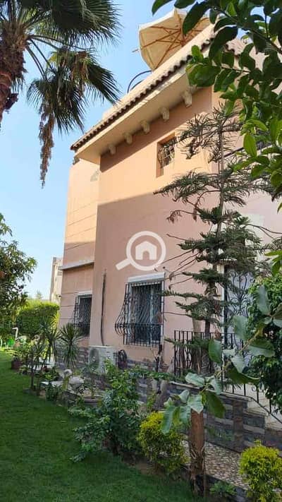 فیلا 5 غرف نوم للبيع في 6 اكتوبر، الجيزة - 120686f3-ddd0-42da-bd56-704629d6bc2d. jpg