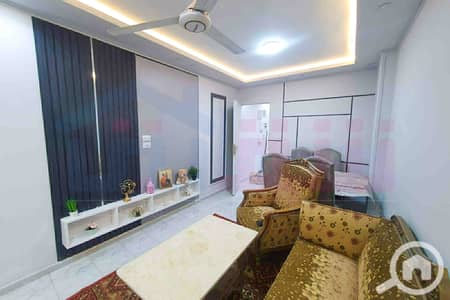 شقة 3 غرف نوم للايجار في ميامي، الإسكندرية - WhatsApp Image 2026-04-04 at 1.26. 16 PM. jpg