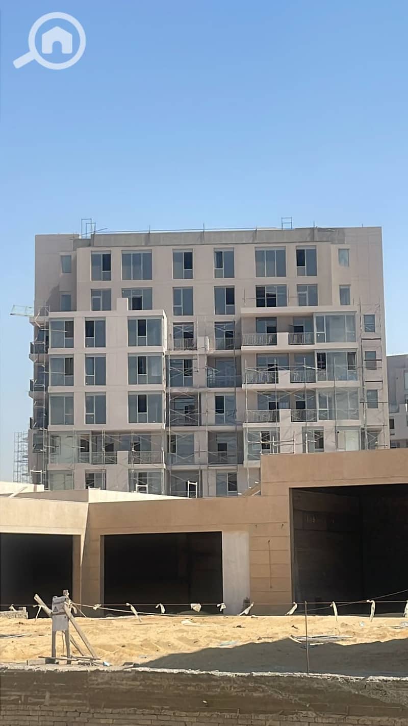Serviced Apartment for Sale – Fully Finished with AC'S in 205 Compound by Arkan Palm, Sheikh Zayed (Directly on Central Axis) - Aanzicht 5