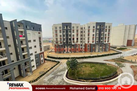 شقة 4 غرف نوم للبيع في عجمي، الإسكندرية - 01. jpg