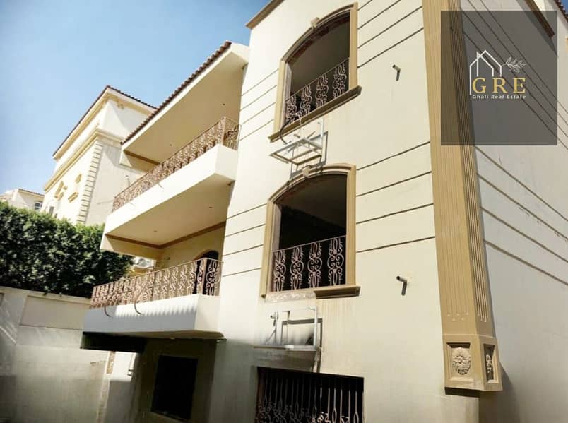 Villa for sale in West Somid, adjacent to Block 9, corner lot, 600m land, 300m garden, prime location next to a 5000m park, open view and high privacy, strong investment opportunity. - Widok 2
