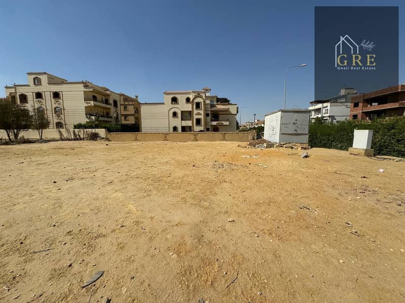 Villa for sale in West Somid, adjacent to Block 9, corner lot, 600m land, 300m garden, prime location next to a 5000m park, open view and high privacy, strong investment opportunity. - Widok 5