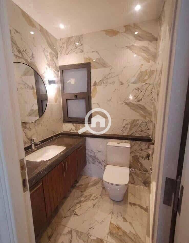 for sale villa ready to move-in with Ultra Super Lux finishing in La Vista City Compound, New Administrative Capital, with installments over 10 years – další