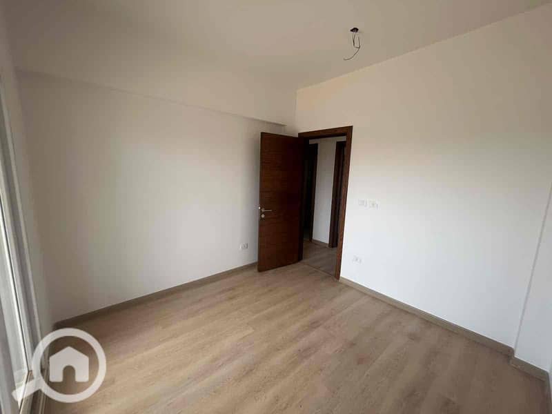 For rent, an apartment in the Kayan compound with a private garden - Widok 4