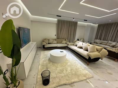 شقة 2 غرفة نوم للايجار في الشيخ زايد، الجيزة - 2025_03_19_00_25_14_IMG_3833. JPG شقة 2 غرفة نوم للايجار في الشيخ زايد، الجيزة - 2025_03_19_00_25_14_IMG_3833. JPG