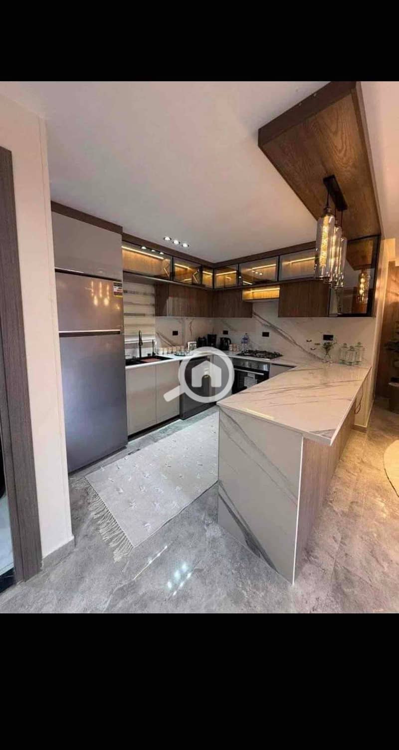 Furnished villa for daily or monthly rental in Sheikh Zayed, very prime location next to Arkan Mall. - Widok 3