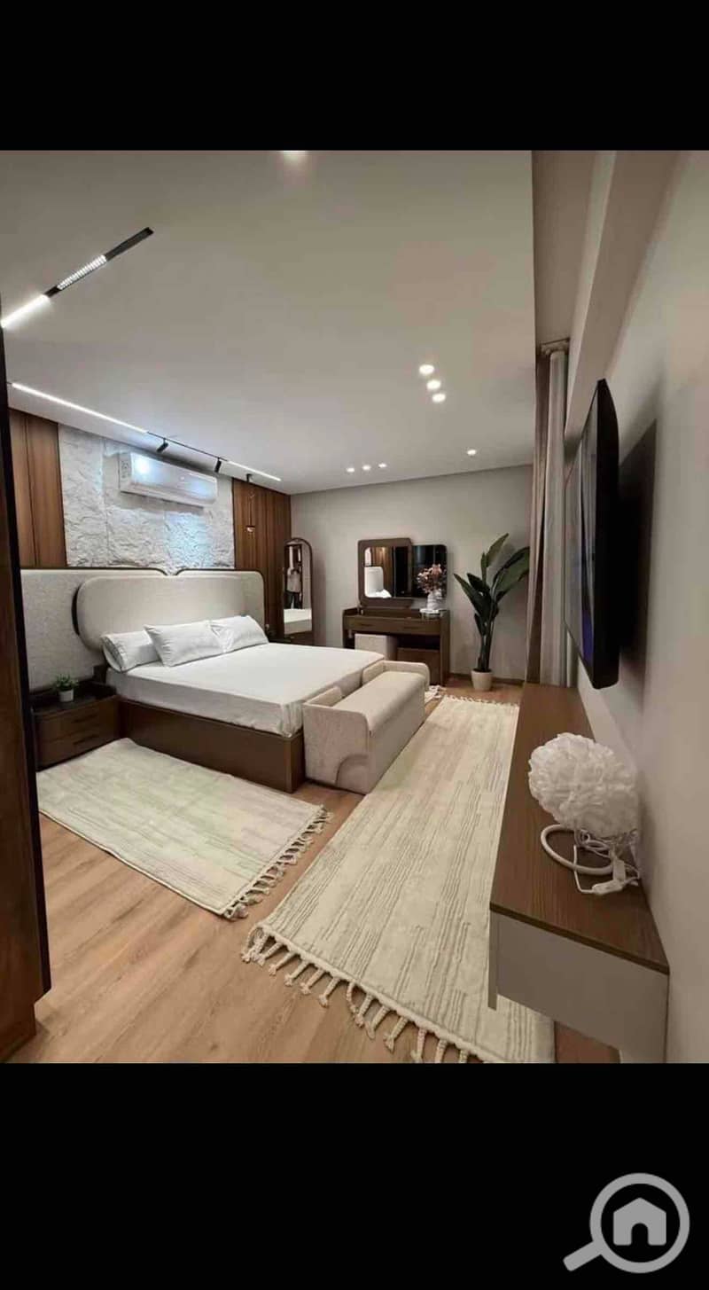 Furnished villa for daily or monthly rental in Sheikh Zayed, very prime location next to Arkan Mall. - Więcej