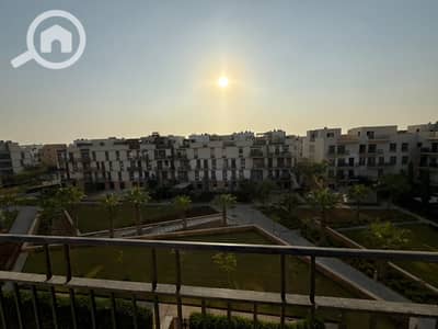 3 Bedroom Apartment for Rent in Sheikh Zayed, Giza - court 8. jpg