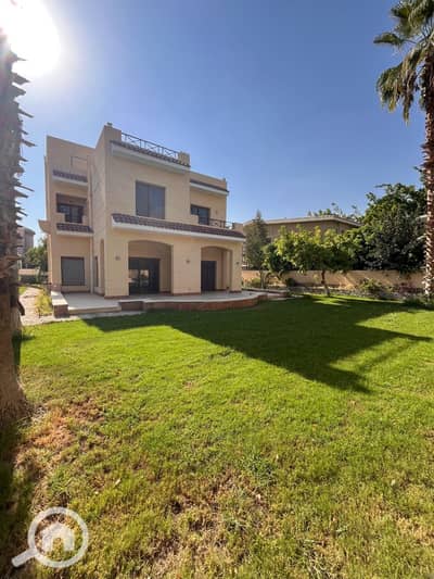 فیلا 6 غرف نوم للايجار في مدينة الشروق، القاهرة - 8ea6d5e2-be5e-420d-8191-631d2bb33c30. jpg