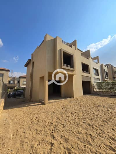 3 Bedroom Twin House for Sale in Sheikh Zayed, Giza - WhatsApp Image 2026-04-09 at 12.14. 10 PM. jpeg