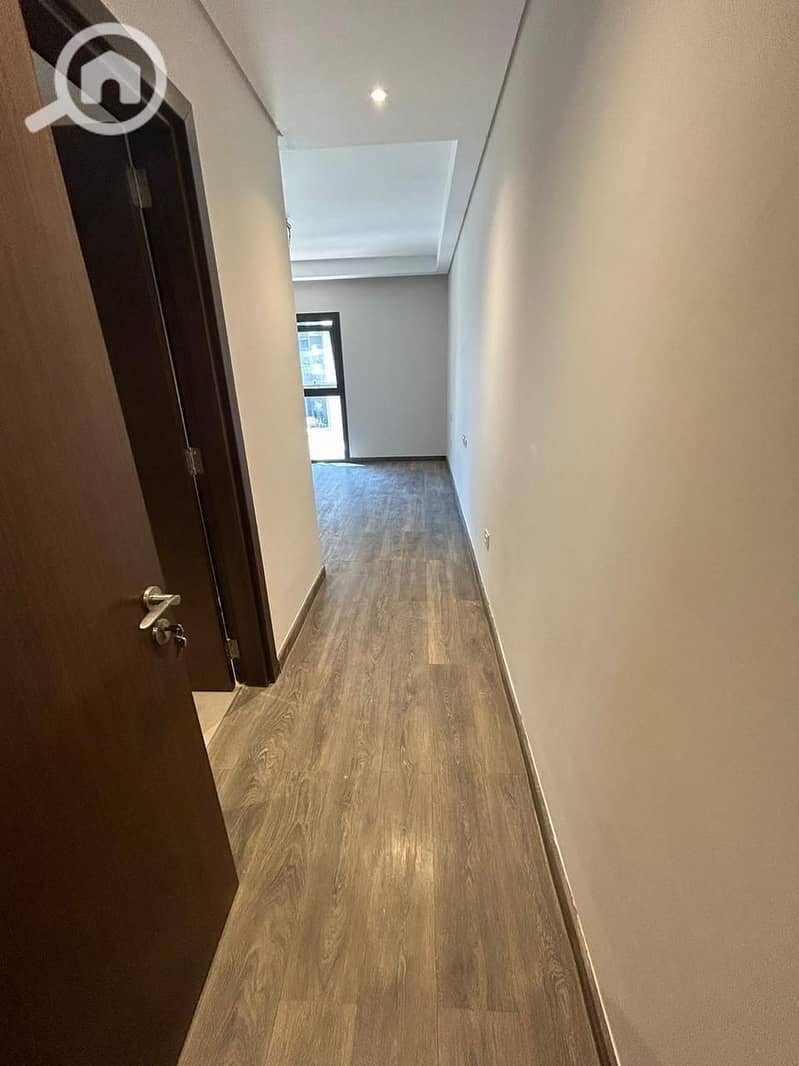 Luxurious fully finished apartment for sale on installments over 8 years in Smouha, Alexandria - Widok 2