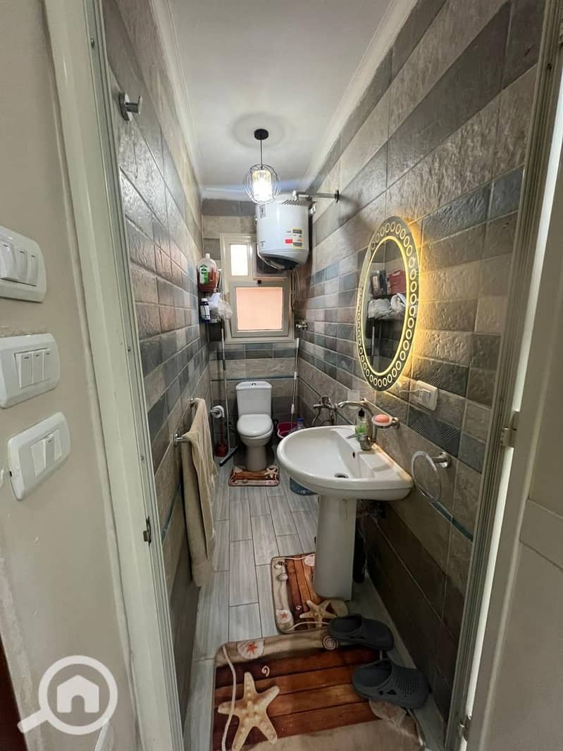 Apartment for sale, area of 160 square meters, ultra superlux finishing, a step from the main Mithaq Road in Zahraa, Nasr City, Al-Ahaly Buildings - Widok 6