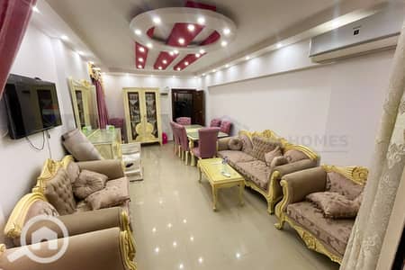 فلیٹ 3 غرف نوم للبيع في جليم، الإسكندرية - 1. jpg