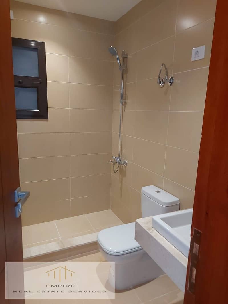 6,300 Lowest price in market from owner 1st row Lagoon chalet in a prime location in Ain Sokhna - Azha Ain Sokhna - Widok 5