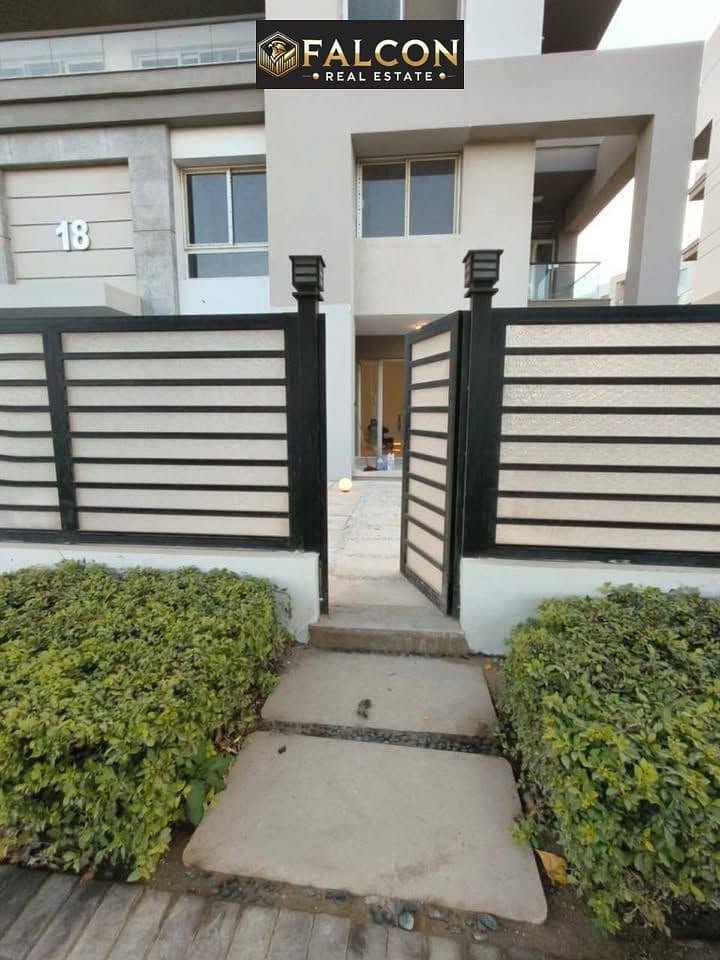 get now Duplex for sale, 4 bedrooms fully finished open view in District 5 Compound | District 5 next to Waterway New Cairo, Palm Hills & hyde park - Widok 6