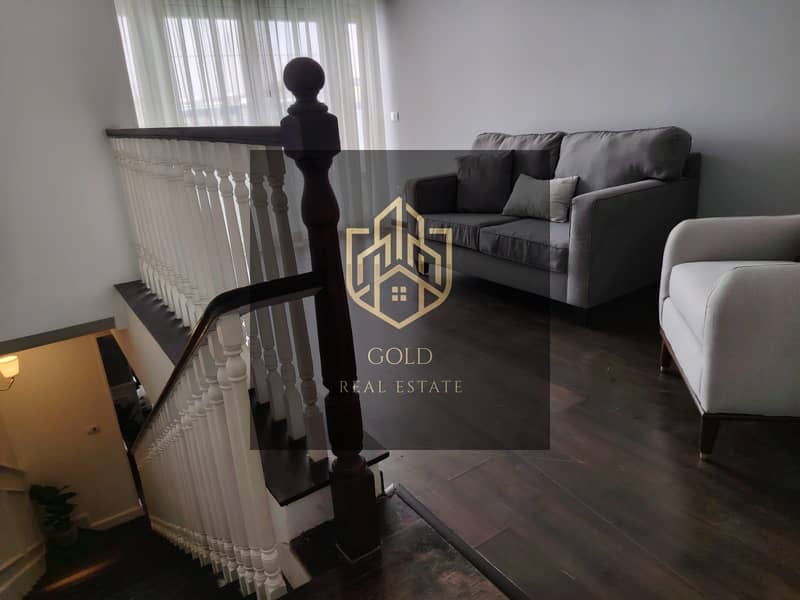 Ultra Luxury Penthouse for Rent in Mountain View Hyde Park - Widok 5