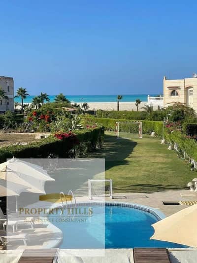 شاليه 2 غرفة نوم للبيع في الساحل الشمالي، مطروح - بالسعر القديم هتستلم شاليه شايف البحر و استلام فوري ومتشطب بمقدم 5%فقط