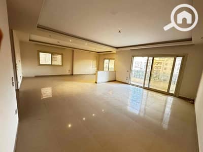 4 Bedroom Flat for Sale in Sheikh Zayed, Giza - 99573d11-4742-4d86-bdb8-dfb4fcb73d8c. jpg