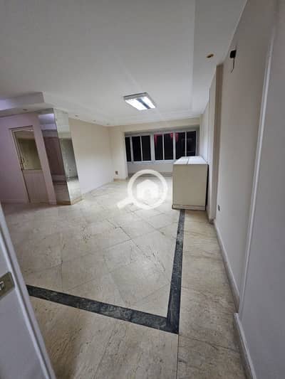 شقة 3 غرف نوم للايجار في الدقى، الجيزة - 1001261264. jpg