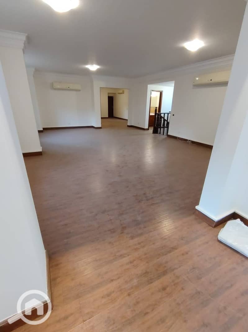 Duplex for rent in Sarayat Al-Maadi, ground floor with kitchen, air-conditioned, 5 rooms - Widok 2