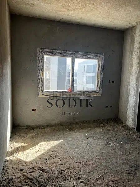 When choosing your home… choose a place where your children can grow up safely. Ground floor apartment for sale in High City Compound. - Ansicht 6