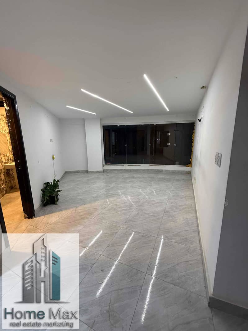 An office space for rent suitable for all companies and administrative headquarters in Beverly Hills, Sheikh Zayed. - Ansicht 5