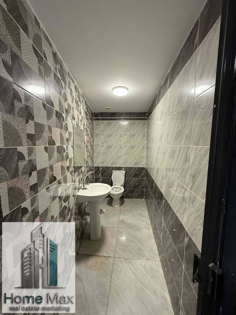 An office space for rent suitable for all companies and administrative headquarters in Beverly Hills, Sheikh Zayed. - Ansicht 6