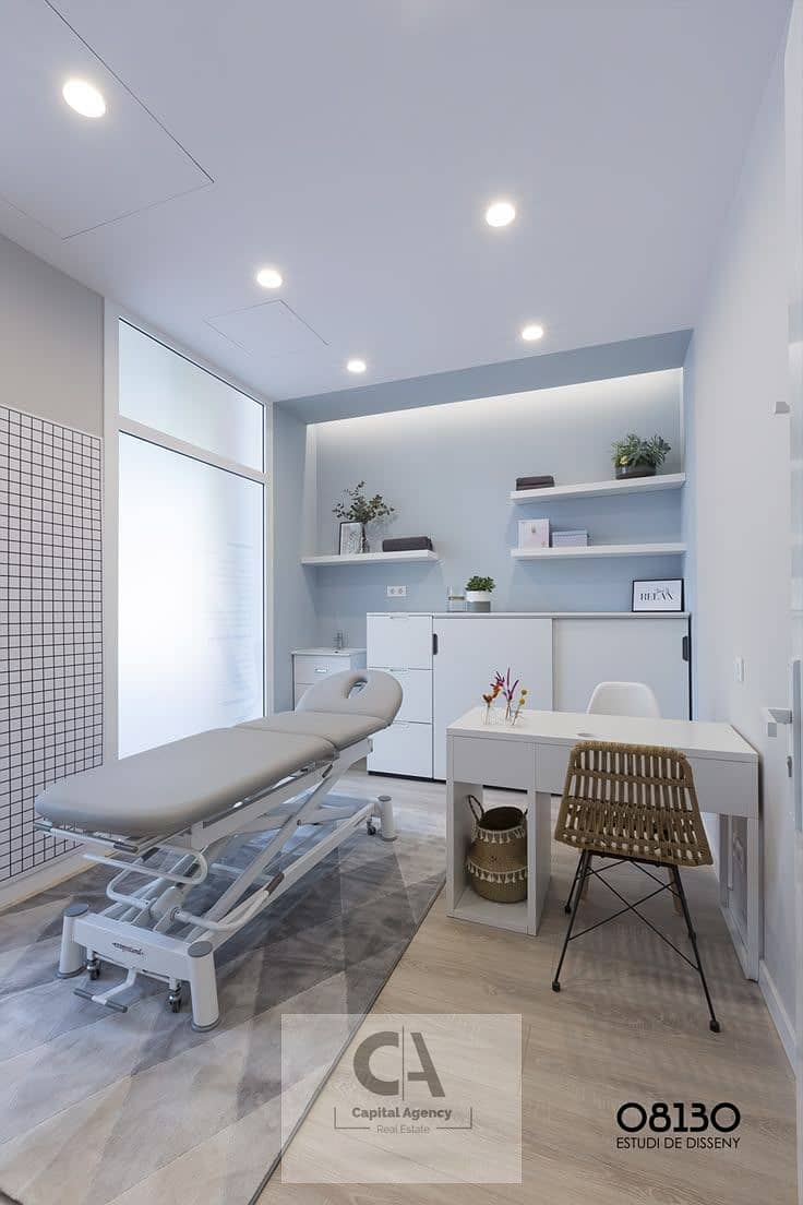 Clinic for rent, 84 sq m, directly on South 90th Street - near Mivida and EDNC - finished with air conditioning - Fifth Settlement - Meer