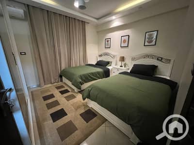 شقة 3 غرف نوم للايجار في الشيخ زايد، الجيزة - WhatsApp Image 2026-04-10 at 10.19. 04 PM (1). jpeg