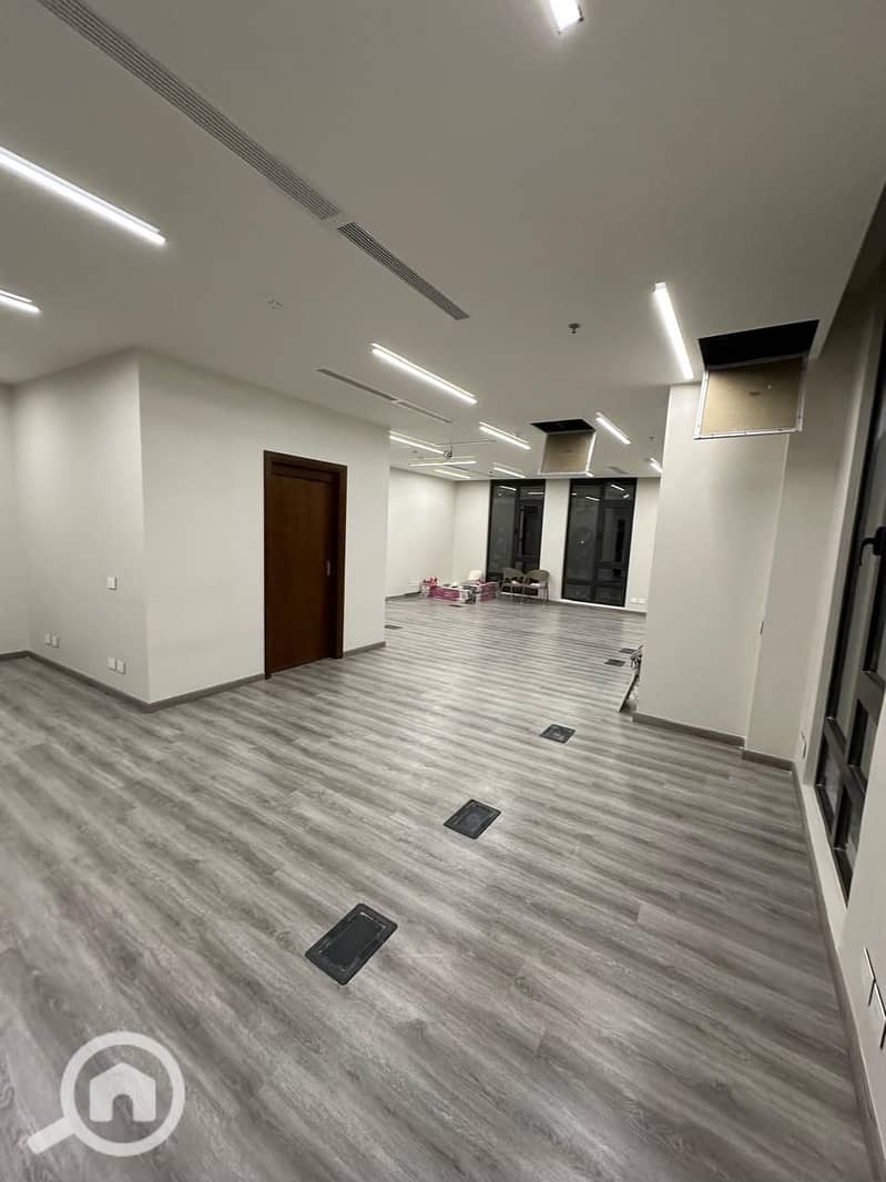 An office headquarters of 119 sqm fully finished for rent in District 5, New Cairo - Vista 5