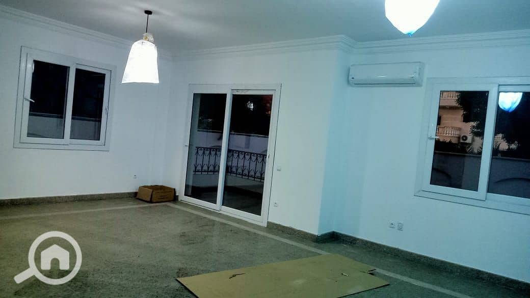 A fully furnished villa for rent, suitable for companies and all activities, next to Mirage City Police Academy, at a bargain price. - Widok 4