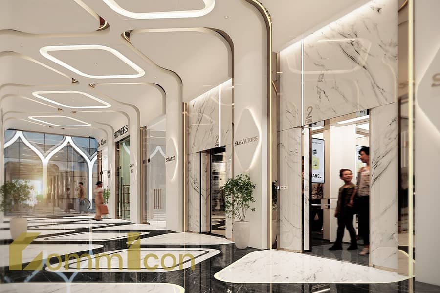 6 Smart-Shopping-at-Valencia-Hub. jpg