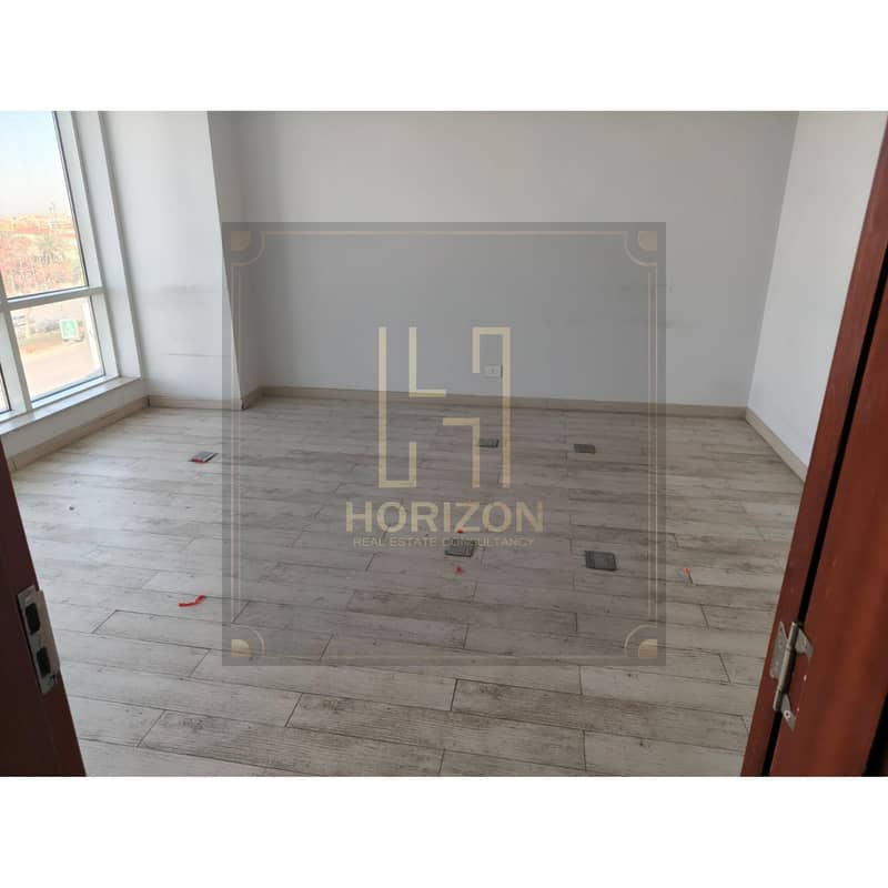 with Best view office 3rooms for rent in Trivium Complex New Cairo - Vista 4