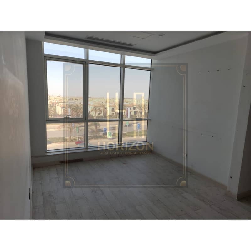 with Best view office 3rooms for rent in Trivium Complex New Cairo - Vista 5