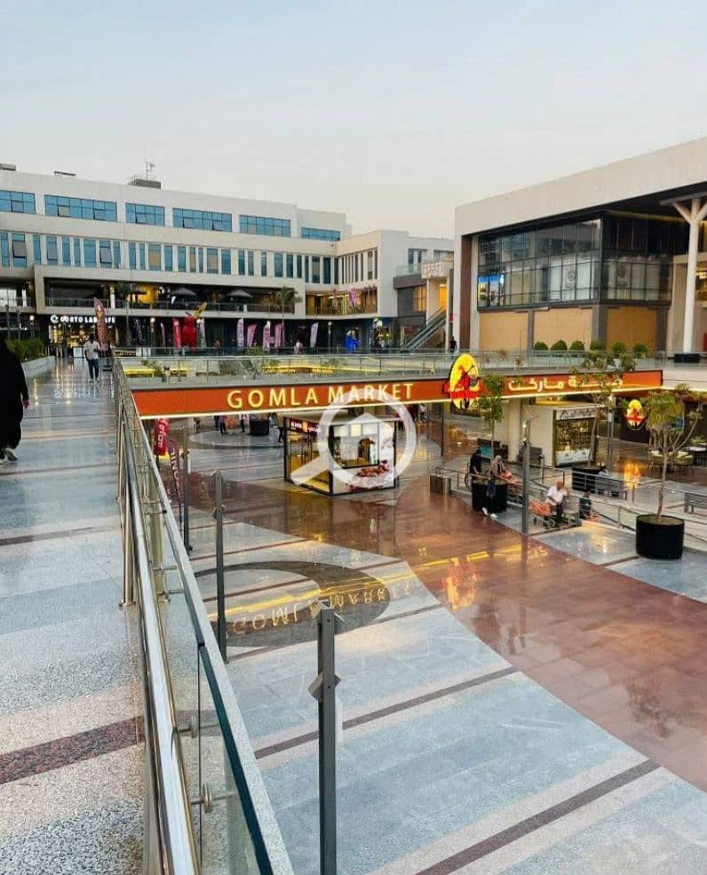 Ready to move Office for Sale Prime Location( West Gate Mall), Sheikh Zayed - Ansicht 5