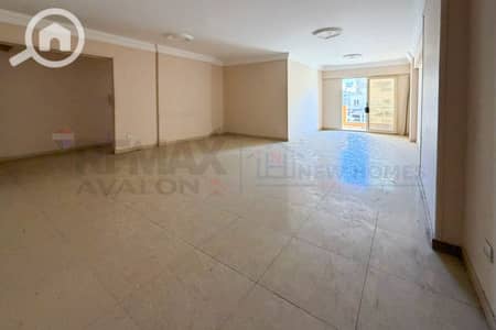 شقة 3 غرف نوم للبيع في بولكلي، الإسكندرية - 1. jpg