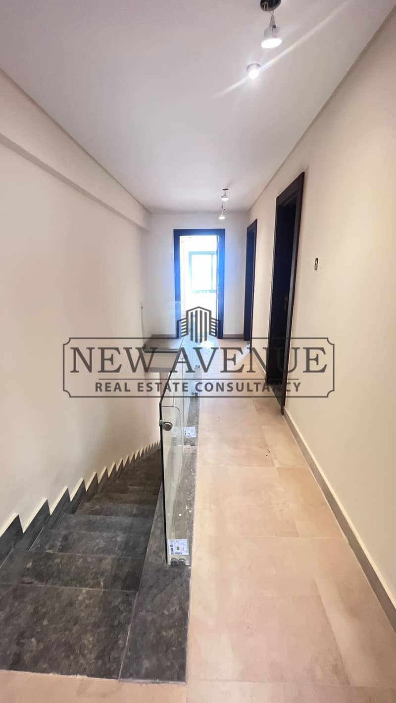 Townhouse fully Finished with the Kitchen Ac's and Shutters in Trio gardens - Middle Annex (Phase 2) Ready to Move - Widok 4