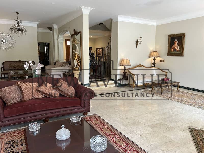 Fully finished Standalone villa with prime location lake view in Mirage City - New Cairo - Widok 4