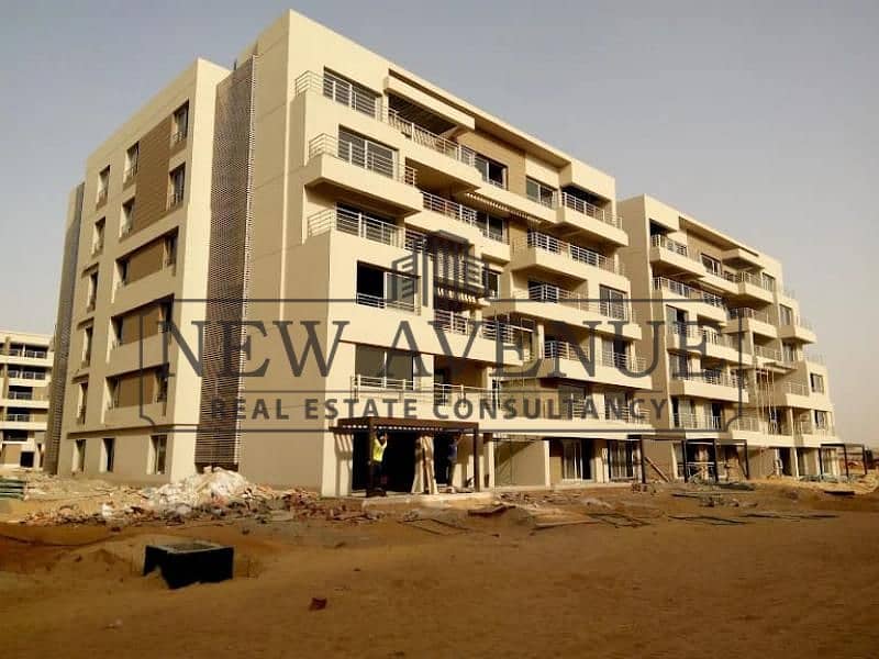 Delivered Apartment Three Bedrooms Two Bathrooms for sale at palm hills capital gardens – pohled 5